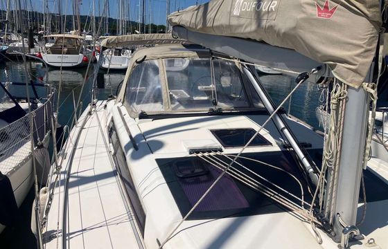 Sailboat Dufour Dufour 390 9.99m