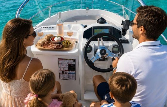 Motorboat Jeanneau Cap Camarat 5.5 Cc 100hp