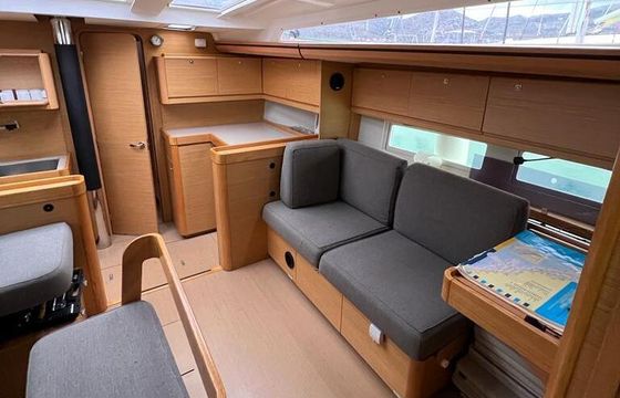 Sailboat Dufour 520 GL 15m