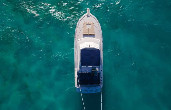 Motor yacht Hatteras 40 ft convertible/ sport fishing