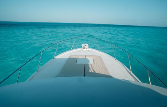 Motor yacht Hatteras 40 ft convertible/ sport fishing