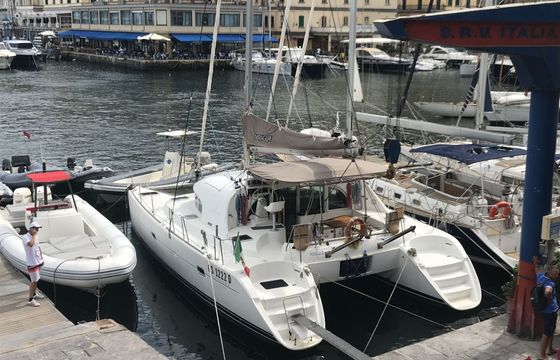 Catamaran LAGOON 380 MIRAGUA 12m