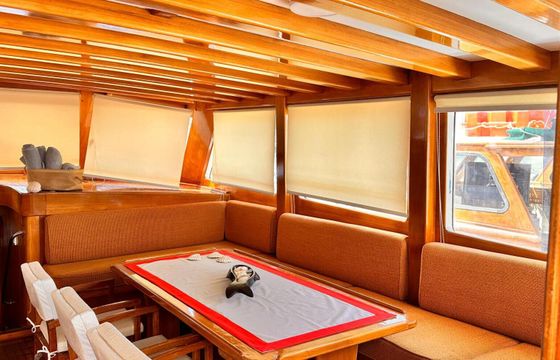 Gulet Stylish Traditional  ( Fatoş Xc ) 100 Ft Luxury Bodrum Gulet 30m