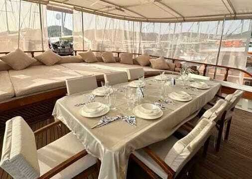 Gulet Stylish Traditional  ( Fatoş Xc ) 100 Ft Luxury Bodrum Gulet 30m
