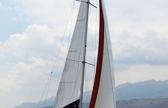 Sailboat Jeanneau Sun Odyssey 40 11.77m