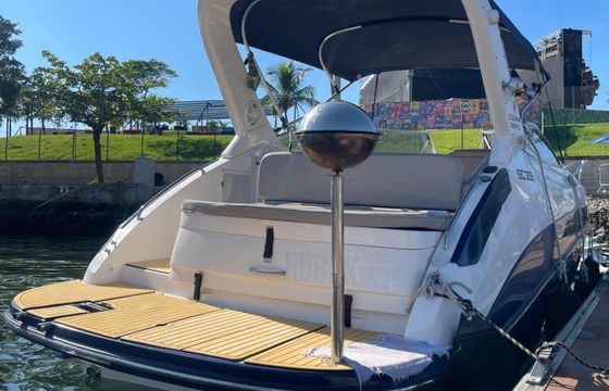 Motorboat colunna colunna 305