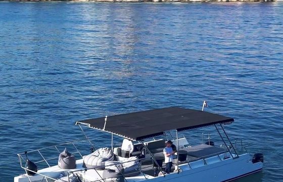 Motorboat HALF Day Catamaran rentals Bikini 140hp