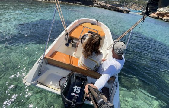 Boat without licence  Compass 400GT 15hp