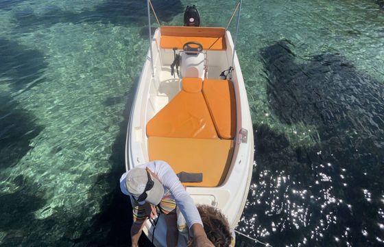 Boat without licence  Compass 400GT 15hp
