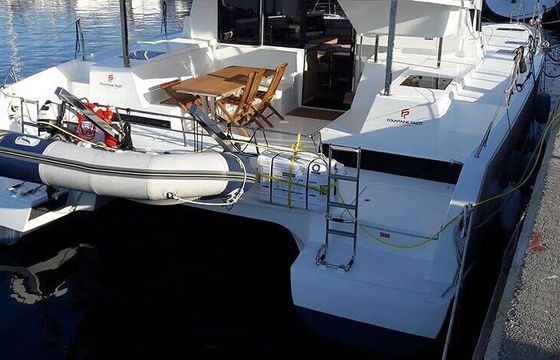 Catamaran Fountaine Pajot Lucia 40 11.73m