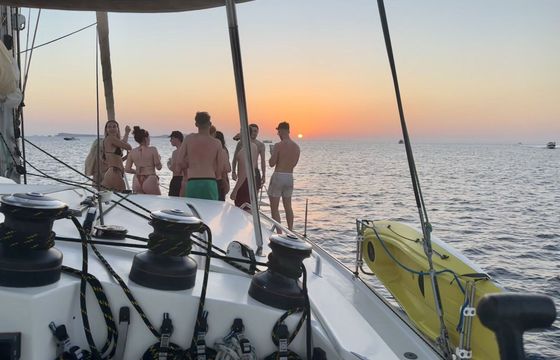 Catamaran Fountaine Pajot Helia 44 13.5m
