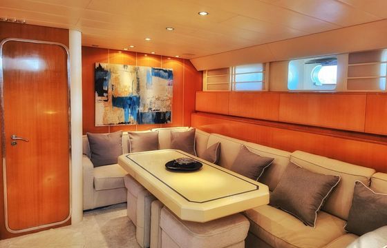 Motor yacht Leopard 23 2000hp