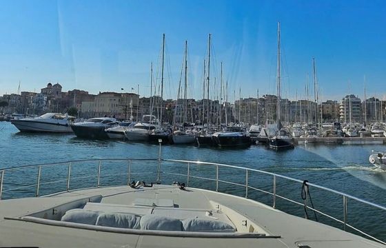 Motor yacht Leopard 23 2000hp