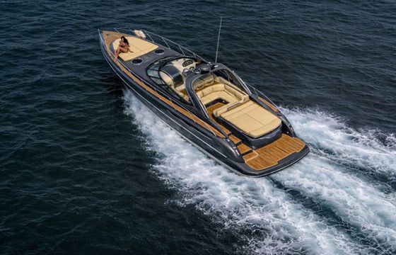 Motorboat CRANCHI Endurance 44 750hp