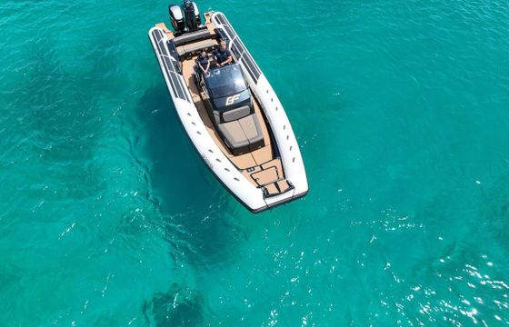 Motorboat BRIG Eagle 10 700hp
