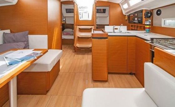 Sailboat Jeanneau Sun Odyssey 410 - 3 cab. 12.35m