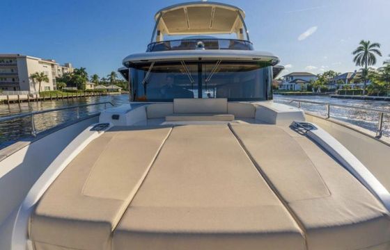 Motor yacht Absolute NAVETTA 58 1250hp