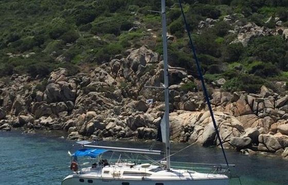 Sailboat Hunter 376 11.2m