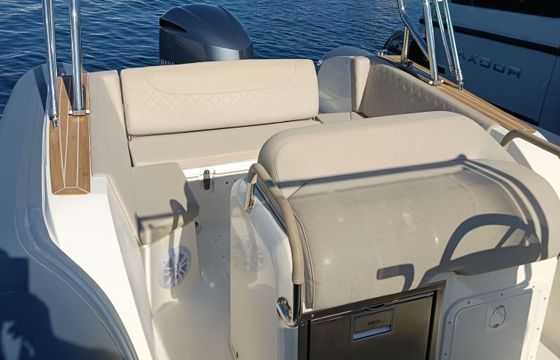 RIB Cantieri capelli tempest 775 300hp