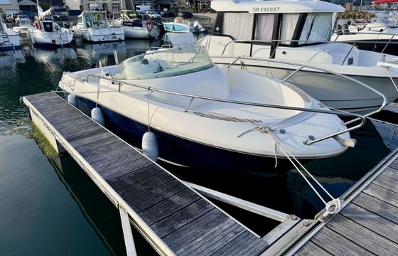 Motorboat Jeanneau Cap Camarat 6.5 Cc 140hp