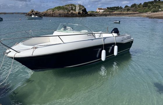 Motorboat Jeanneau Cap Camarat 6.5 Cc 140hp