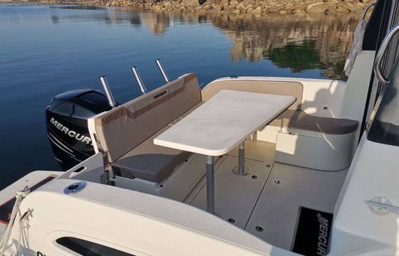 Motorboat Quicksilver 755 weekend