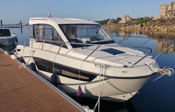 Motorboat Quicksilver 755 weekend
