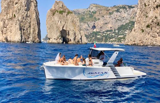 Motorboat BIMAX BOMBASTICA 28 230hp