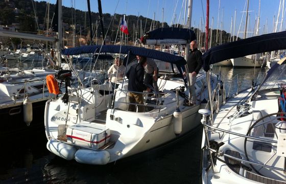 Sailboat JEANNEAU SUN ODYSSEY 43 13.2m