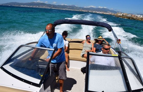 Motorboat Glastron GT 245 300hp