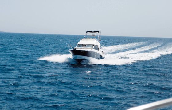 Motorboat Beneteau Antares 980 450hp