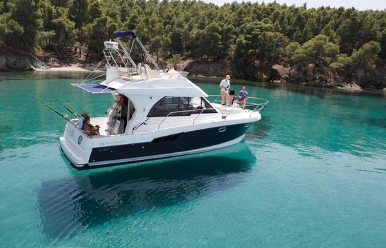 Motorboat Beneteau Antares 980 450hp