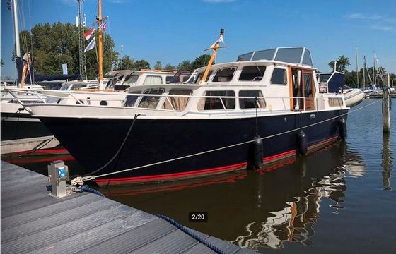 Motorboat Proficiat 975 55hp