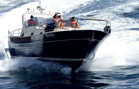 Motorboat Nautica Esposito Futura 38 cabin 630hp
