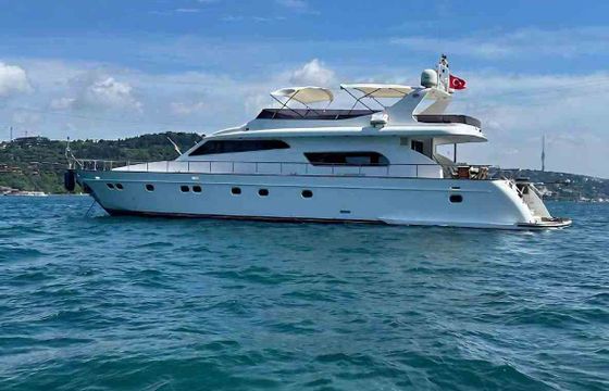 Motor yacht custom made 2008/2015 150hp