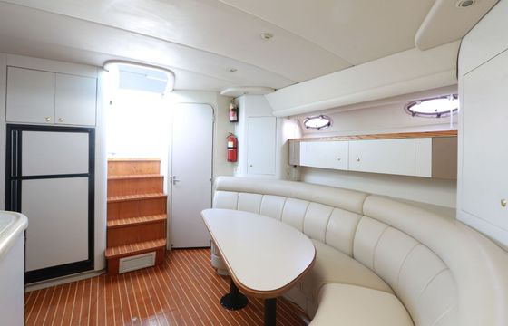 Motor yacht Cruisers Renovated 2023 852hp