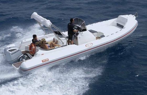 RIB SAVER SRL SAVER MG820 300 CV 300hp