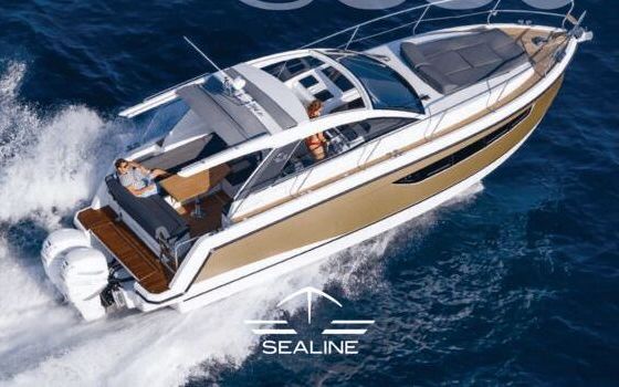 Motorboat Sealine V330s 600hp