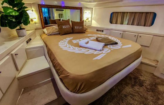 Motor yacht Custom Grey Bodrum Bays 500hp