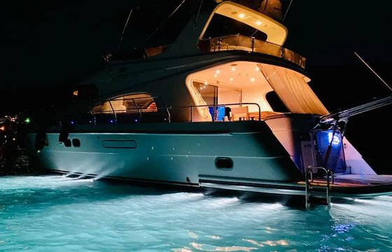 Motor yacht Custom Grey Bodrum Bays 500hp