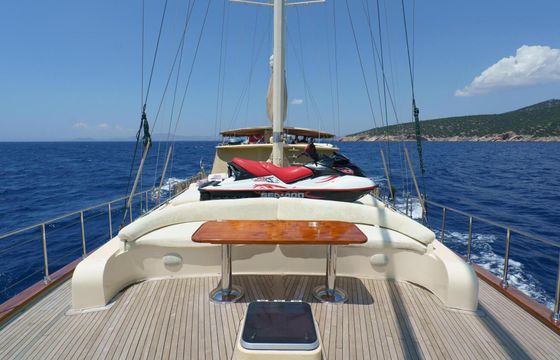 Gulet Custom built gulet with a capacity of 12 Ketch 28m