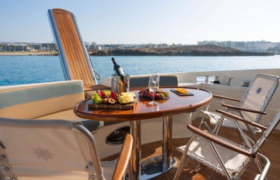 Motorboat Azimut 62 2300hp