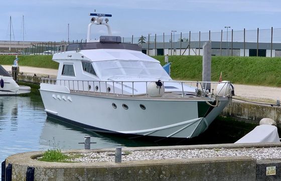 Motorboat Camuffo C52 1360hp