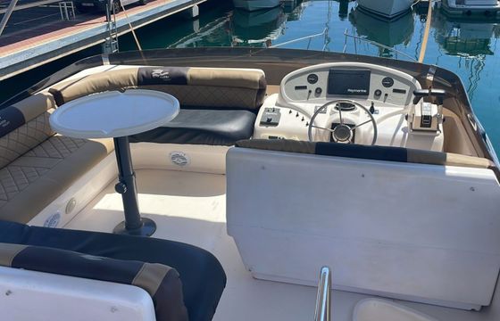 Motor yacht Doqueve Majestic 420 800hp