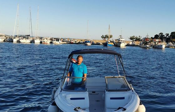 Motorboat REGAL 2000 240hp