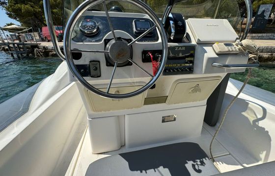 RIB Zar Formenti 75 300hp