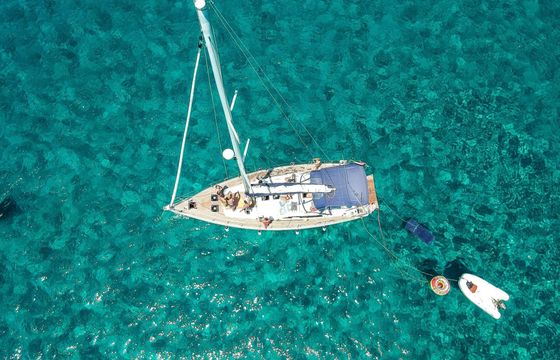 Sailboat Dufour yacht 450 grand large 14m