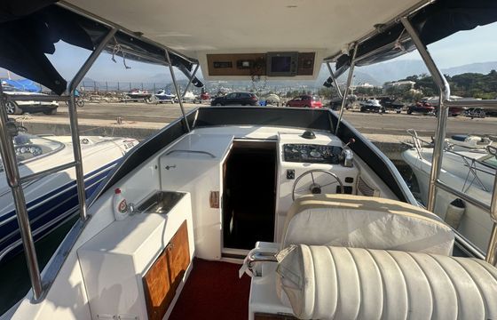 Motorboat King Fisher 750 250hp