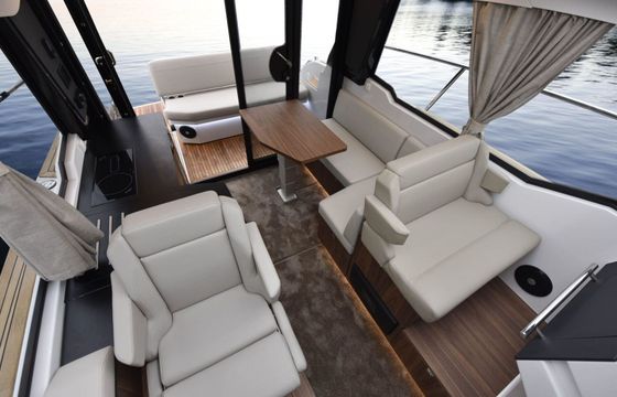 Motorboat Finnmaster Grandezza 30CA 380hp