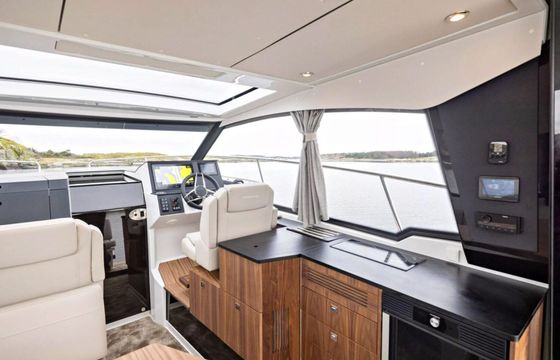 Motorboat Finnmaster Grandezza 30CA 380hp